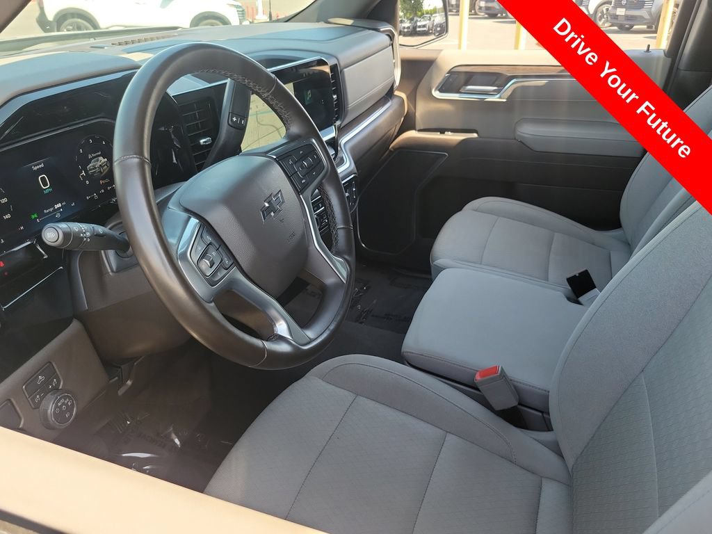 Used 2026 Chevrolet Silverado 1500 RST RWD image 3