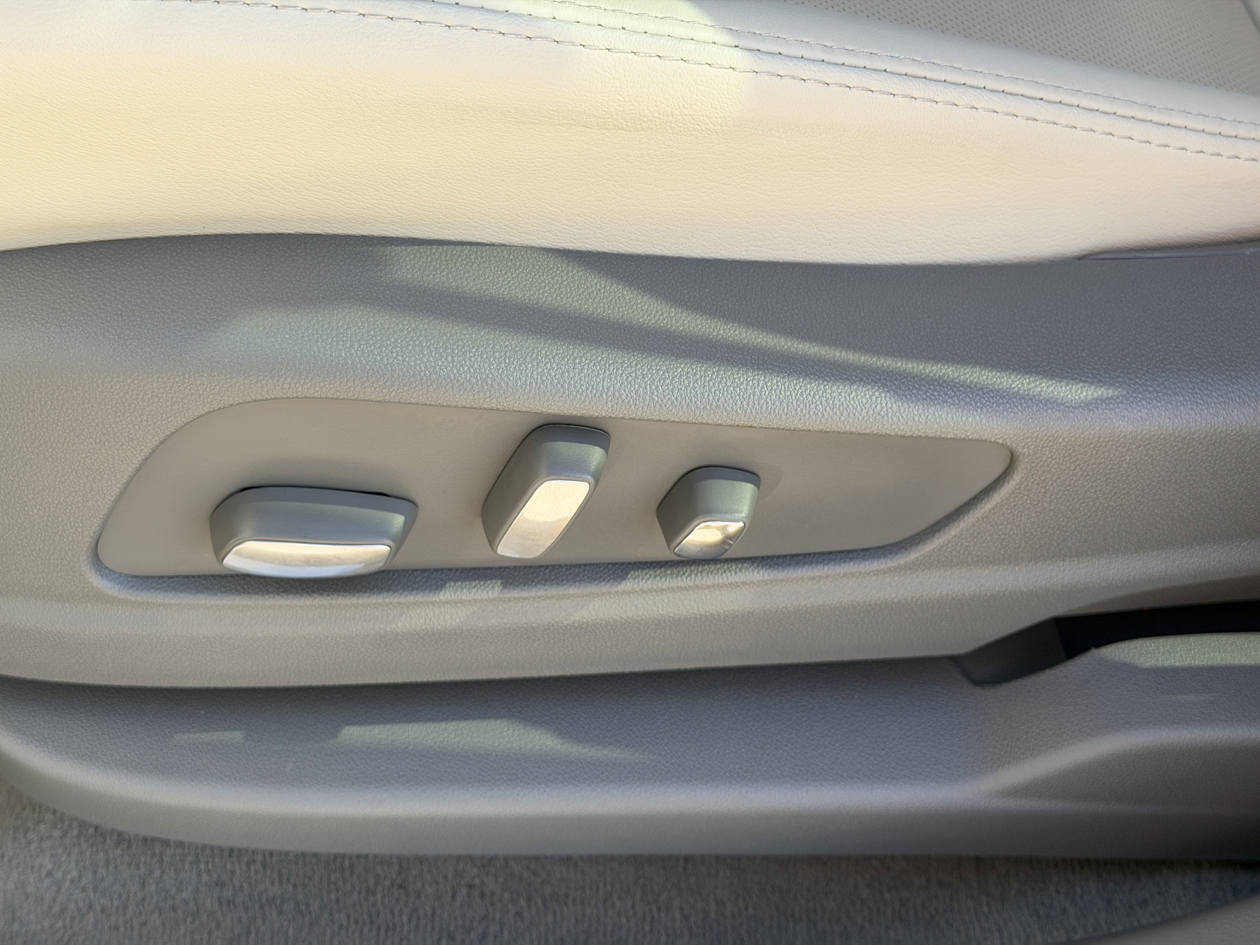 New 2025 Cadillac XT5 Premium Luxury image 20