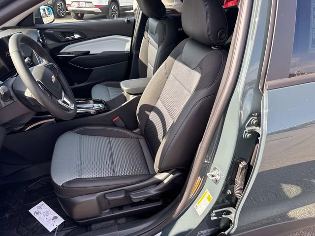 New 2026 Chevrolet Trax LT w/ Driver Confidence Package image 21