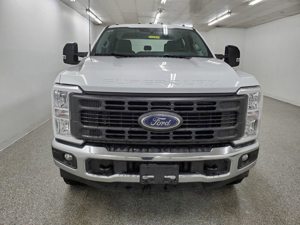New 2026 Ford F350 XL w/ XL Off-Road Package image 2