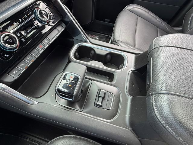 Used 2025 GMC Sierra 1500 Denali w/ Denali Reserve Package AWD/4WD image 22