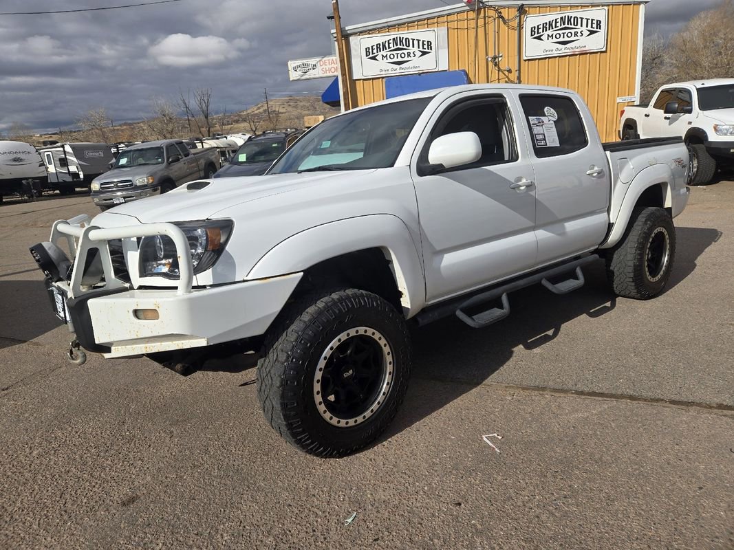 Used 2009 Toyota Tacoma 4x4 Double Cab image 3