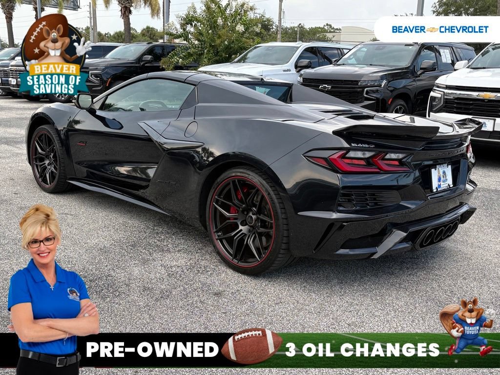 Used 2023 Chevrolet Corvette Z06 RWD image 5