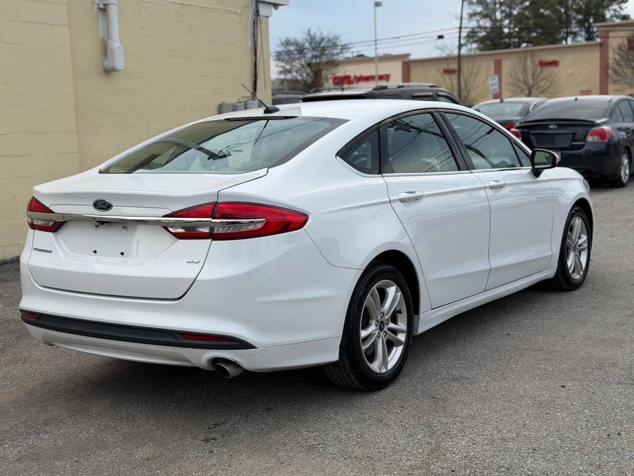 Used 2018 Ford Fusion SE image 6