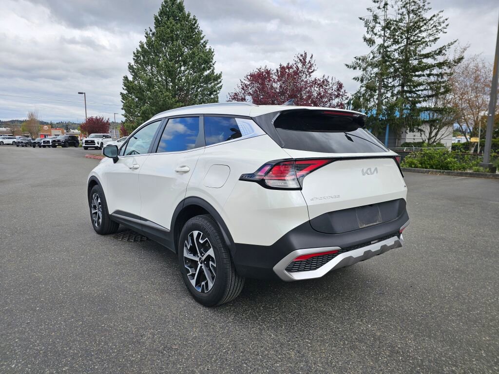 Used 2023 Kia Sportage EX AWD/4WD image 5
