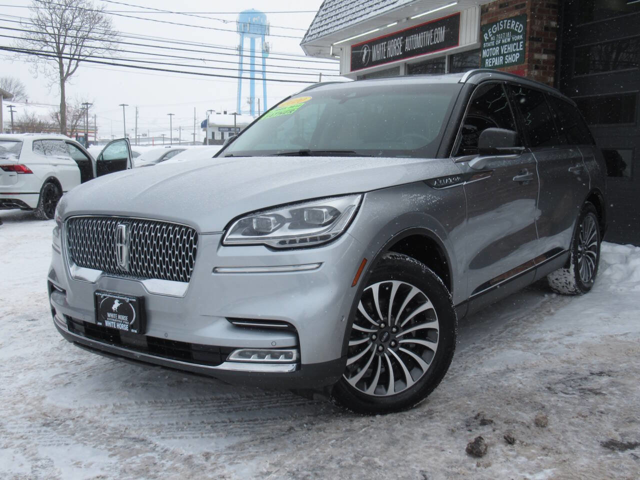 Used 2020 Lincoln Aviator Reserve w/ Equipment Group 201A image 35