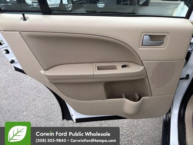 Used 2005 Ford Freestyle SEL AWD/4WD image 27