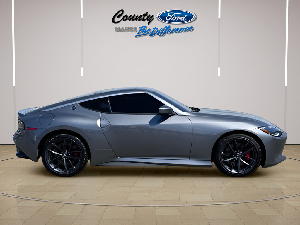 Used 2024 Nissan Z Performance w/ Floor Mat Package RWD image 23