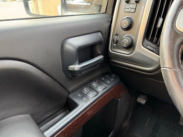 Used 2015 GMC Sierra 1500 SLE image 29