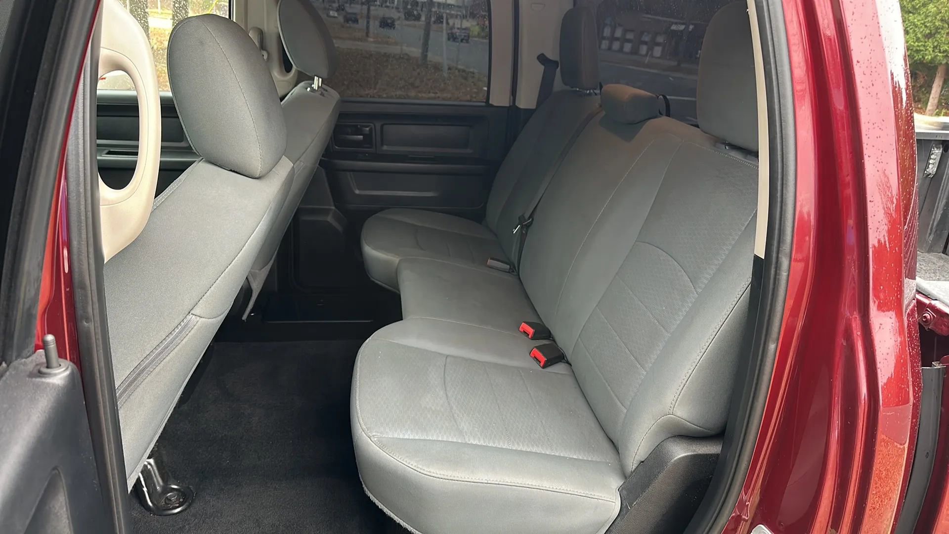 Used 2017 RAM 1500 Express image 20