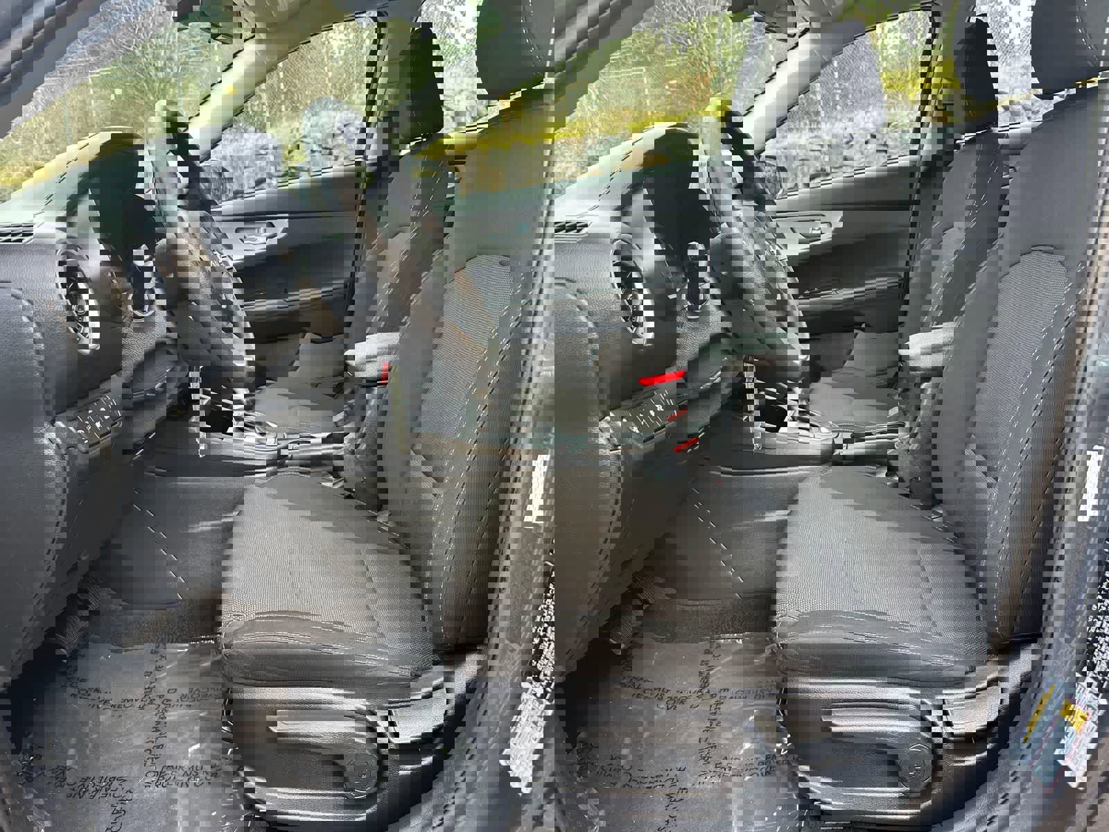 Used 2022 Kia Forte LXS w/ LXS Technology Package image 13