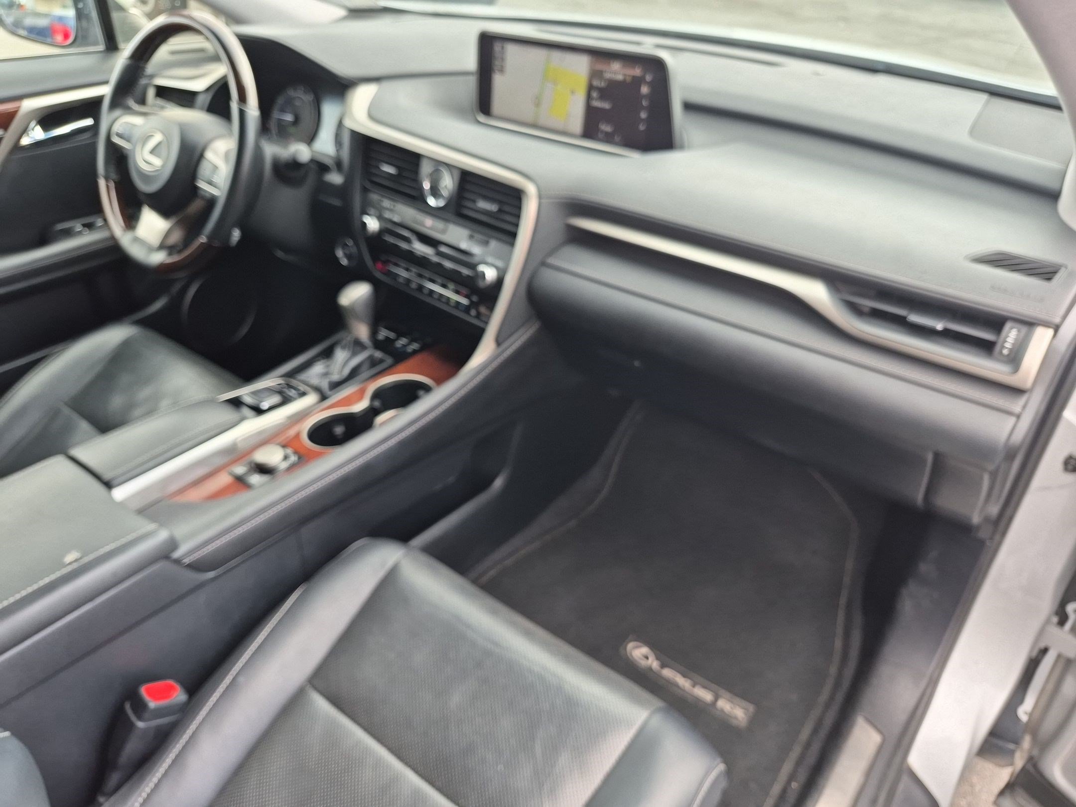 Used 2019 Lexus RX 450hL Premium w/ Premium Package AWD/4WD image 35