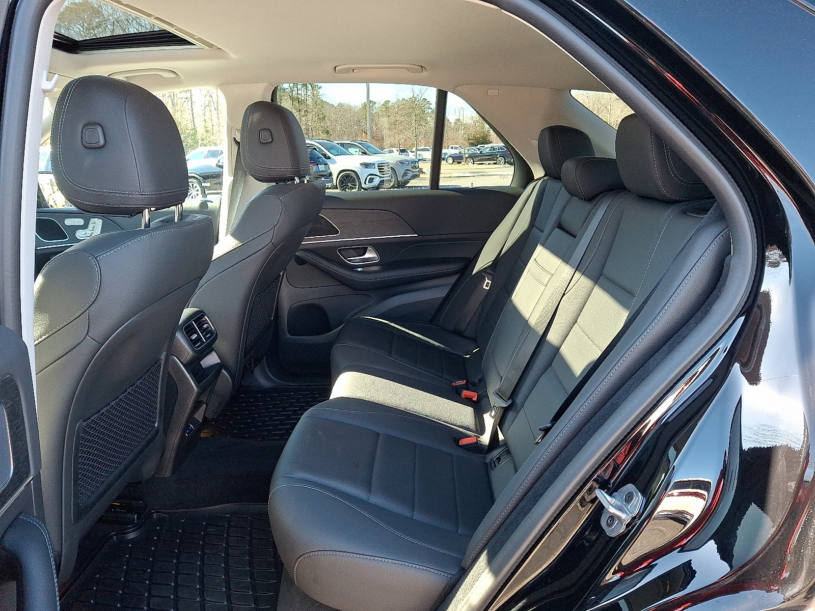 Used 2026 Mercedes-Benz GLE 350 4MATIC image 10