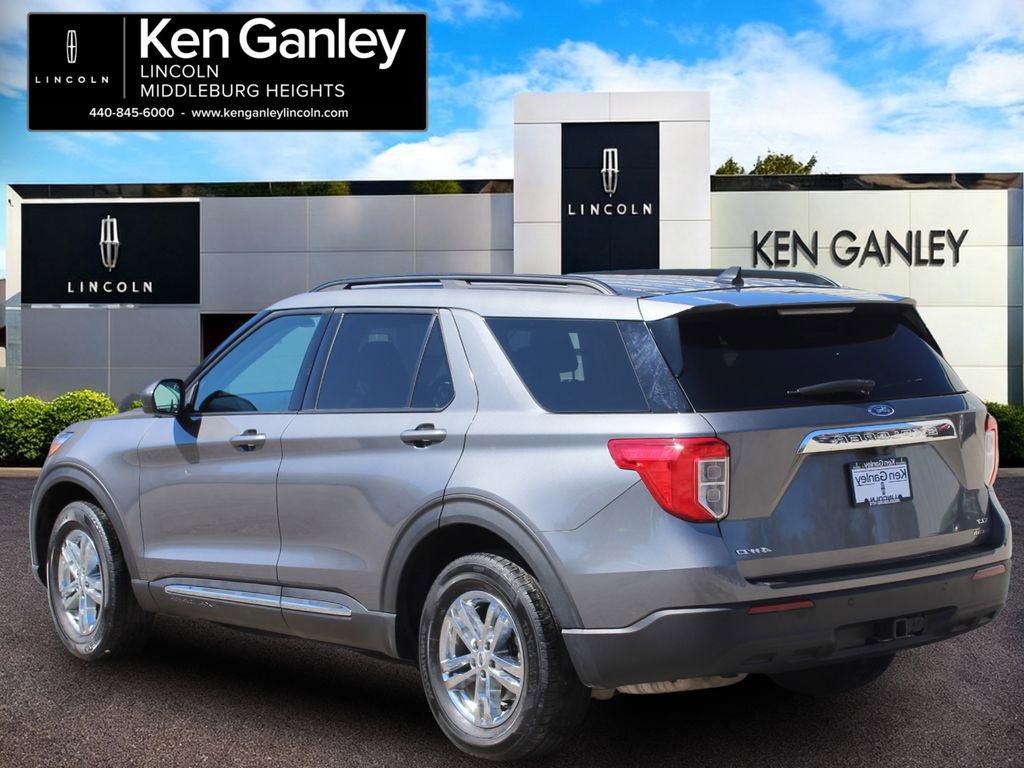 Used 2022 Ford Explorer XLT w/ Class IV Trailer Tow Package AWD/4WD image 5