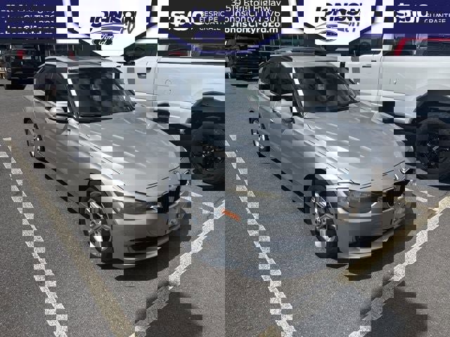 Used 2014 BMW 328d xDrive Sedan image 1