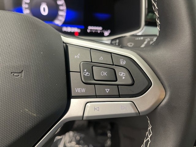 New 2026 Volkswagen Taos SE image 15