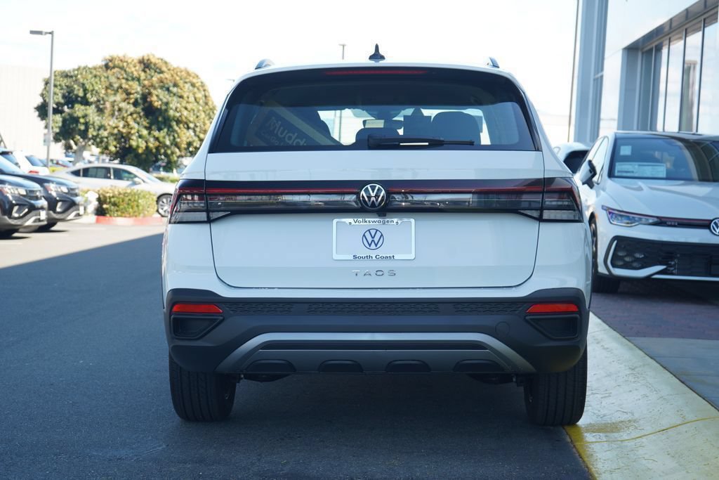 New 2026 Volkswagen Taos S FWD image 4
