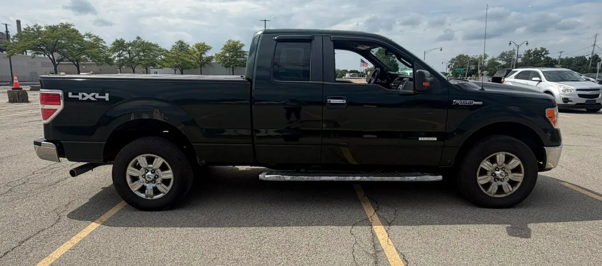 Used 2012 Ford F150 XLT w/ XLT Chrome Pkg AWD/4WD image 6