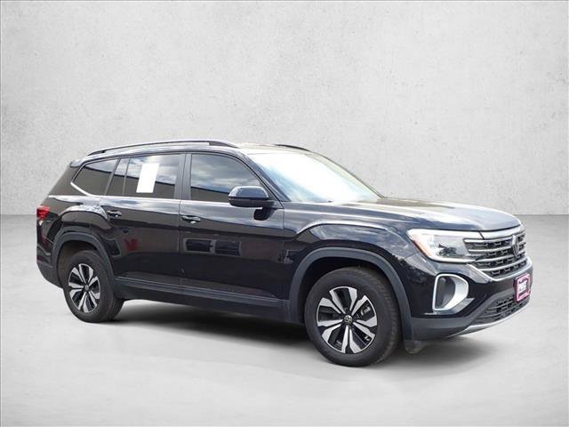 Used 2024 Volkswagen Atlas SE AWD/4WD image 5