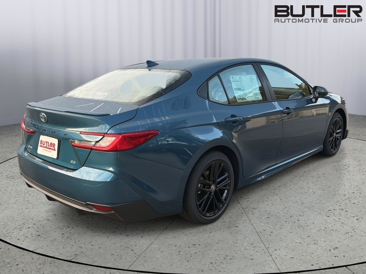 New 2026 Toyota Camry SE FWD image 6