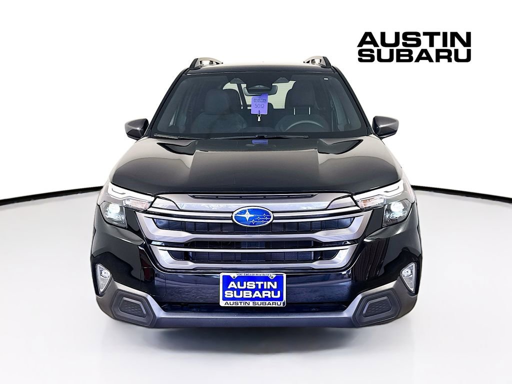 Used 2025 Subaru Forester Premium w/ Convenience Package #1 AWD/4WD image 3