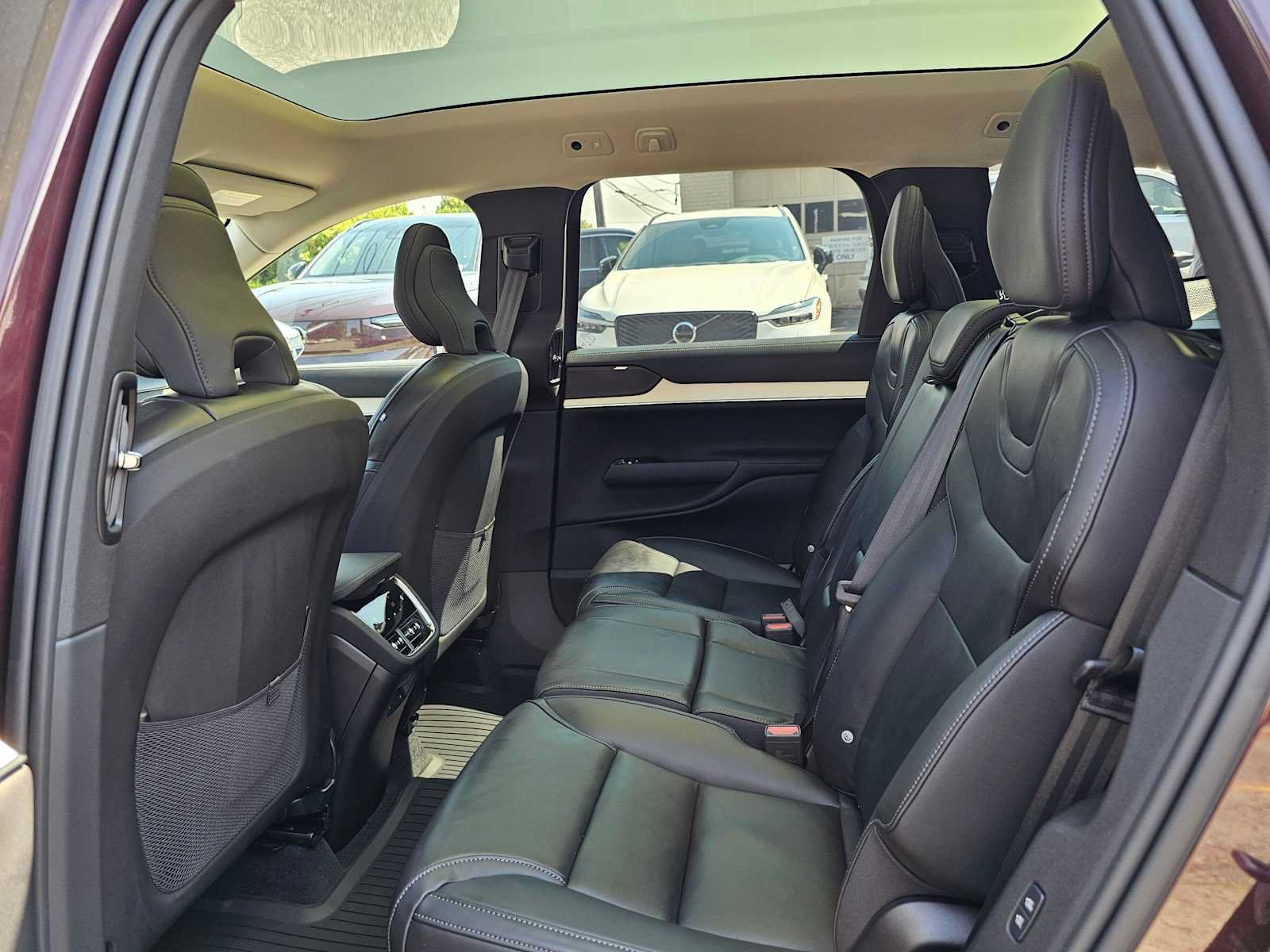 New 2026 Volvo EX90 Ultra AWD/4WD image 19