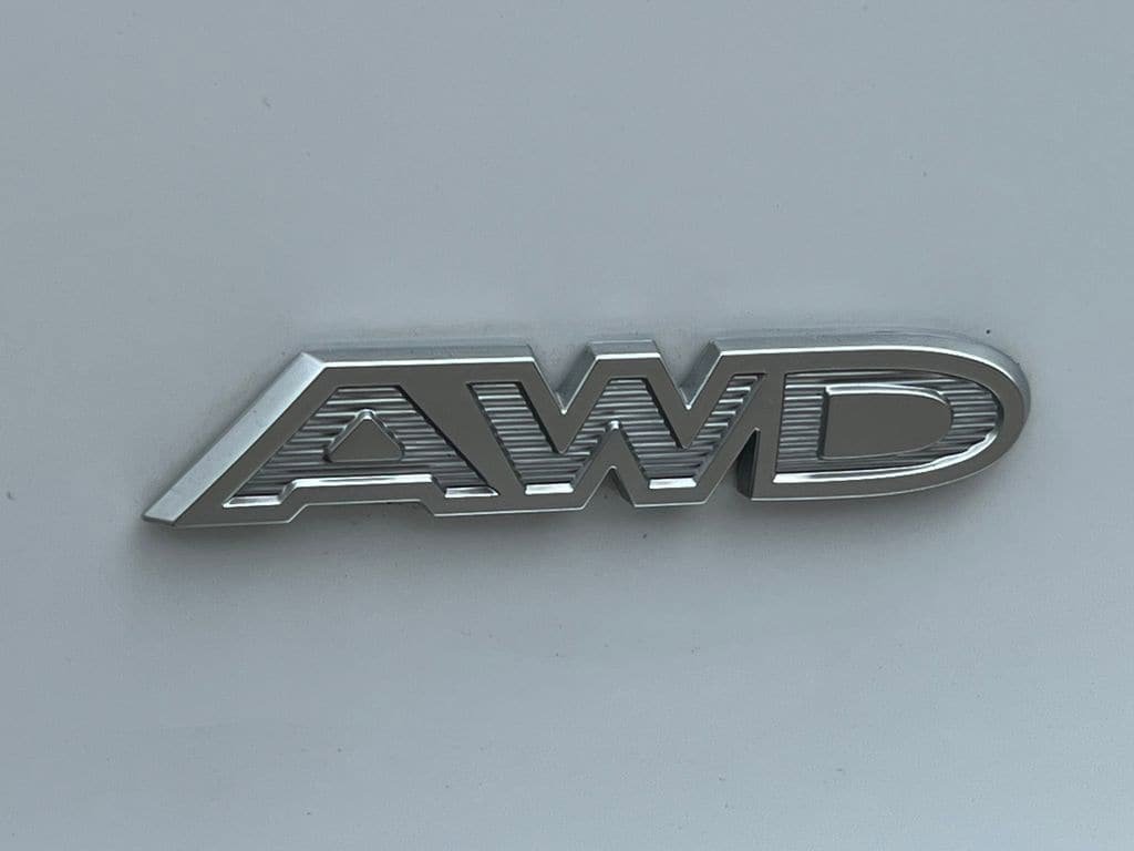 Used 2022 Chrysler Pacifica Pinnacle AWD/4WD image 15