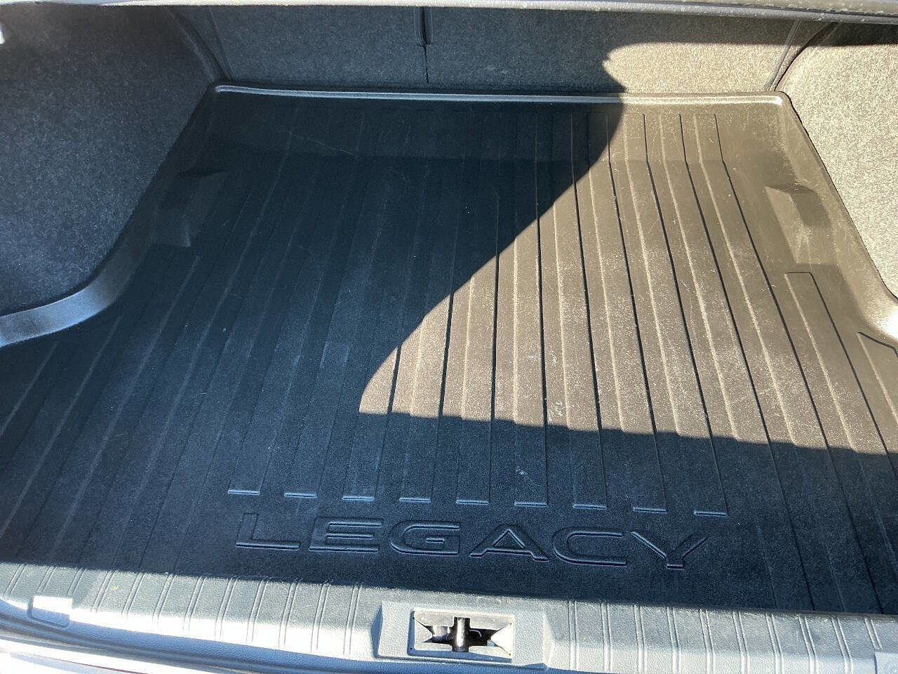 Used 2015 Subaru Legacy 2.5i Limited image 15