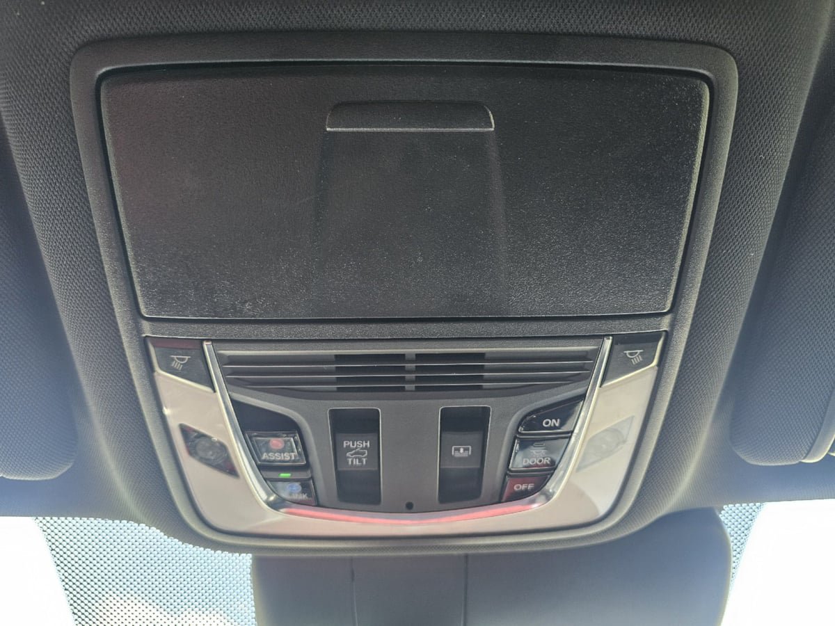 Used 2019 Acura RDX w/ Advance Package AWD/4WD image 24