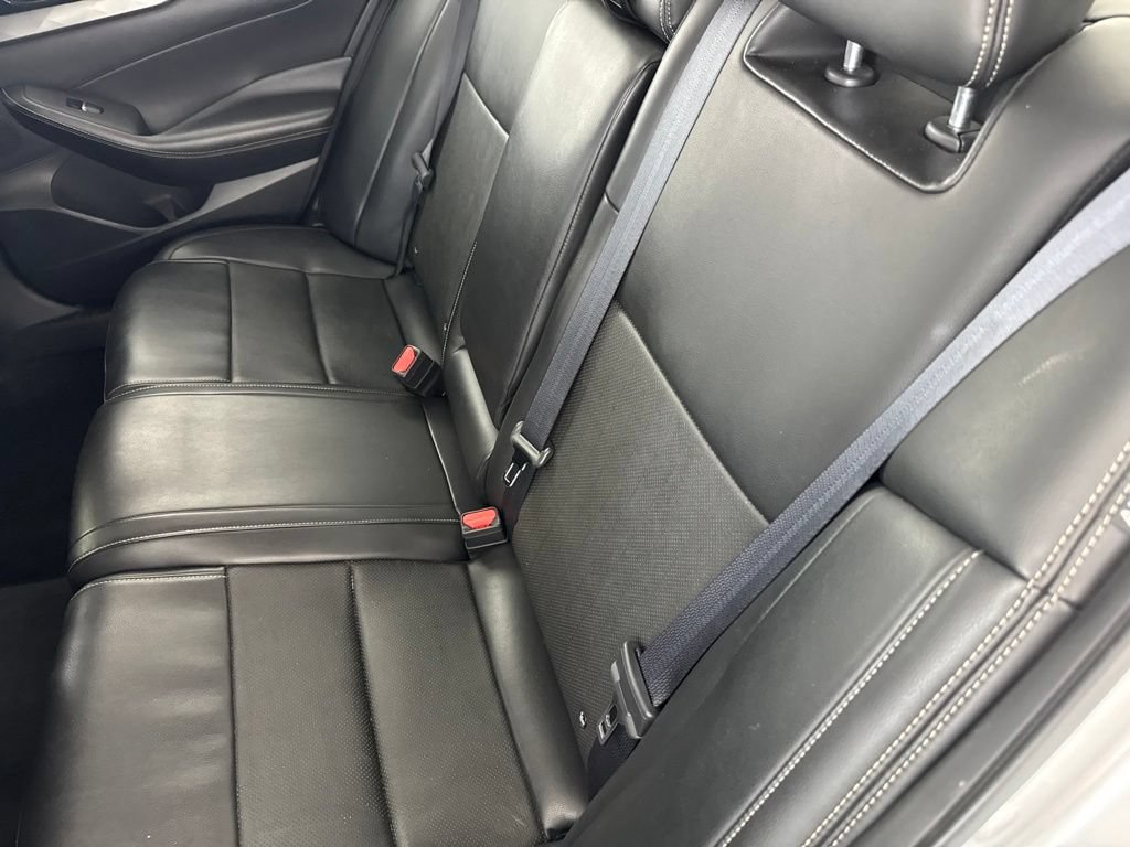 Used 2022 Nissan Maxima SV w/ Floor Mat Group FWD image 27
