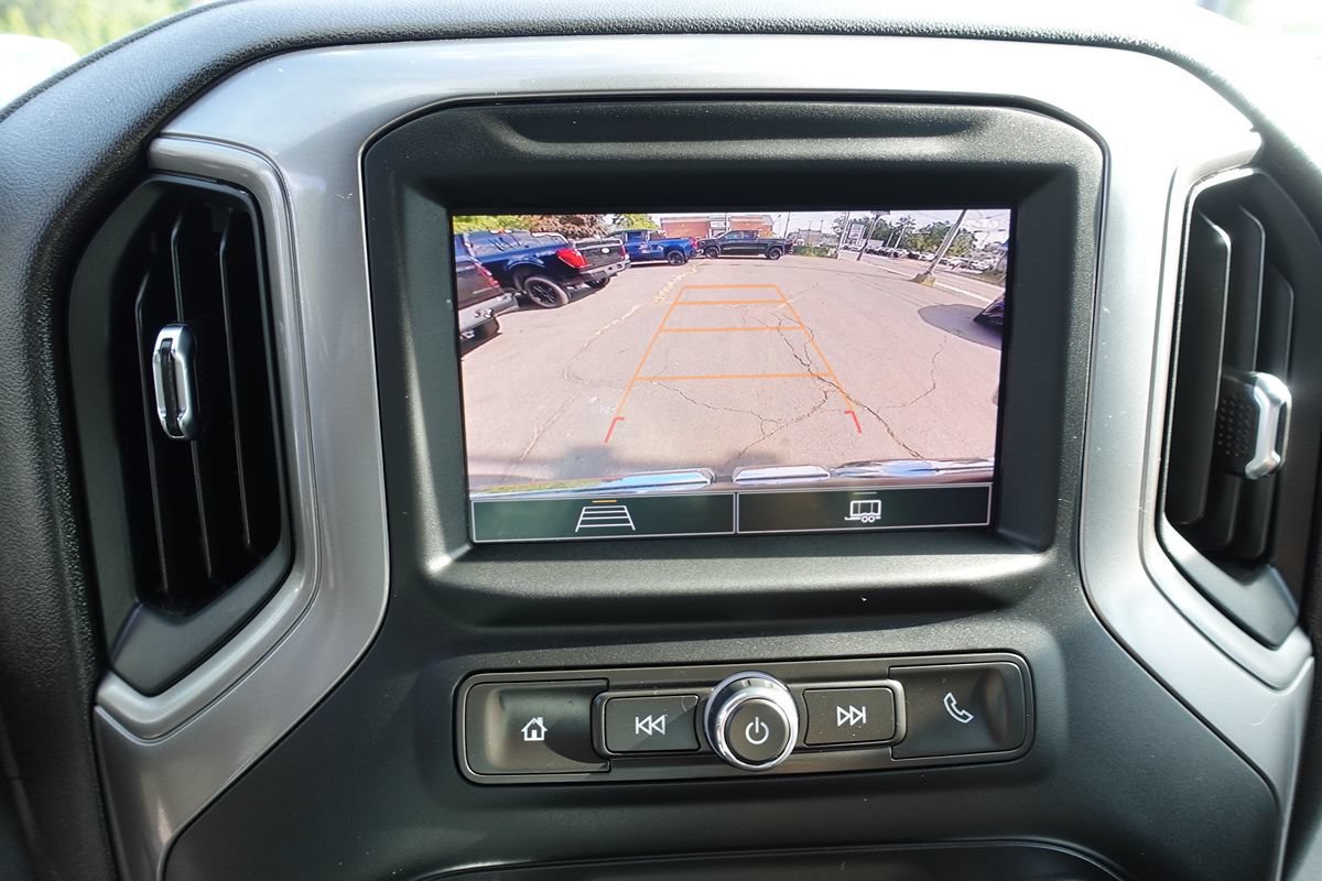 Used 2024 GMC Sierra 1500 Pro w/ Graphite Edition AWD/4WD image 39