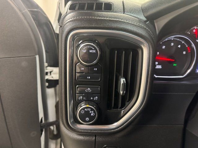 Used 2020 Chevrolet Silverado 2500 LT w/ Z71 Off-Road Package image 30