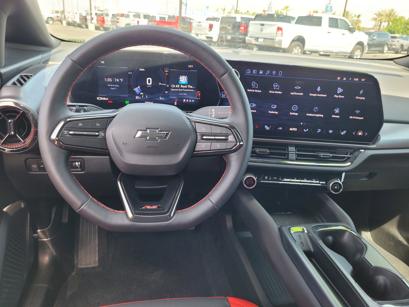 Used 2026 Chevrolet Equinox EV RS FWD image 18