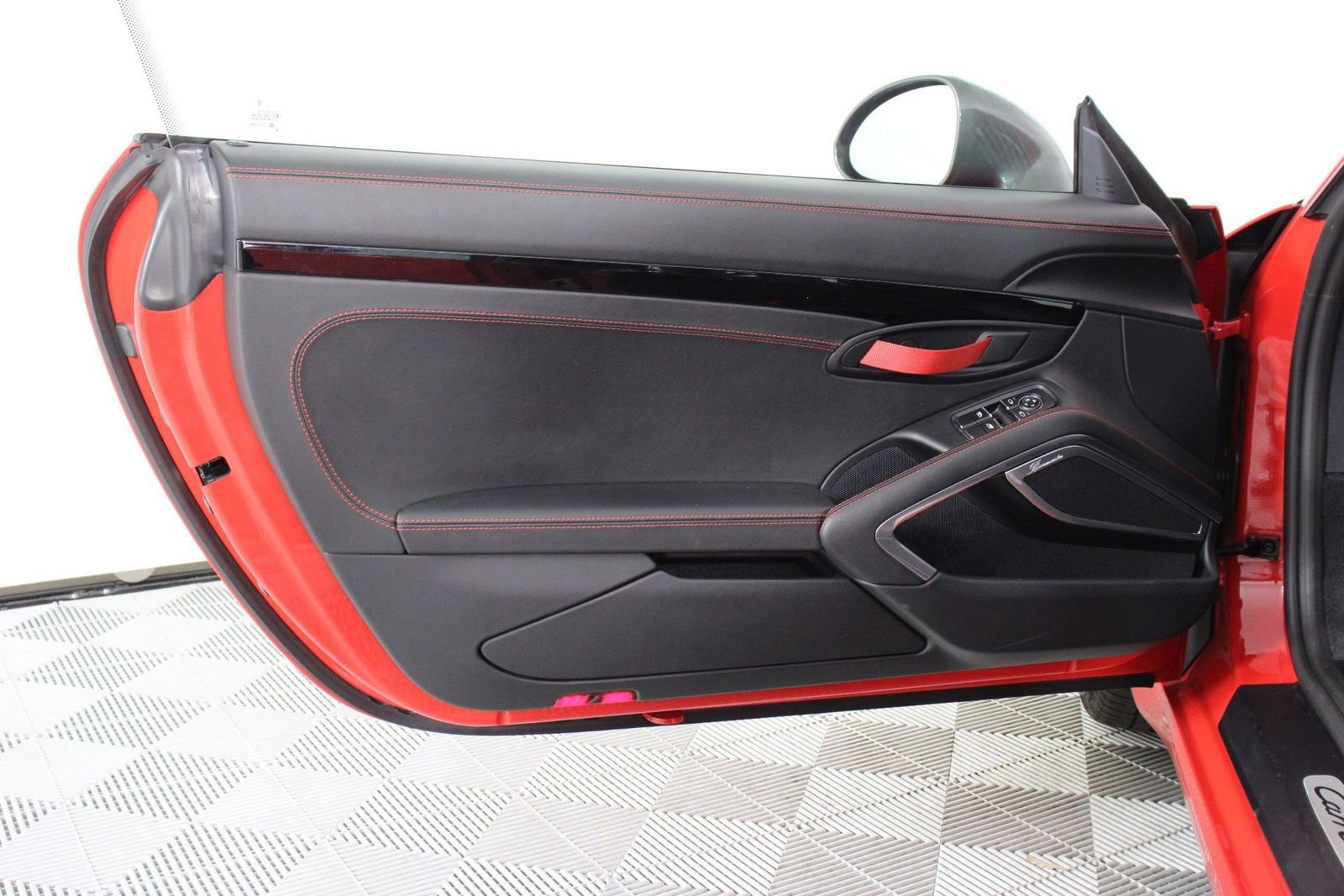 Certified 2019 Porsche 911 Carrera T RWD image 35
