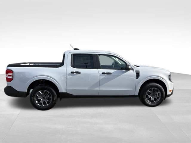 New 2025 Ford Maverick XLT w/ Equipment Group 302A image 4