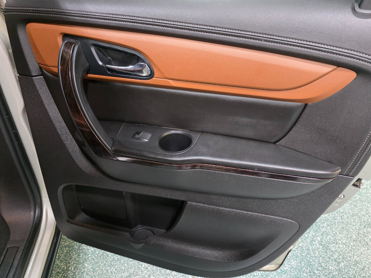 Used 2016 Chevrolet Traverse LTZ image 27