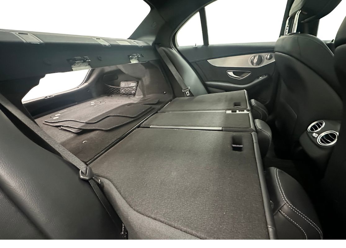 Used 2015 Mercedes-Benz C 300 4MATIC Sedan image 15