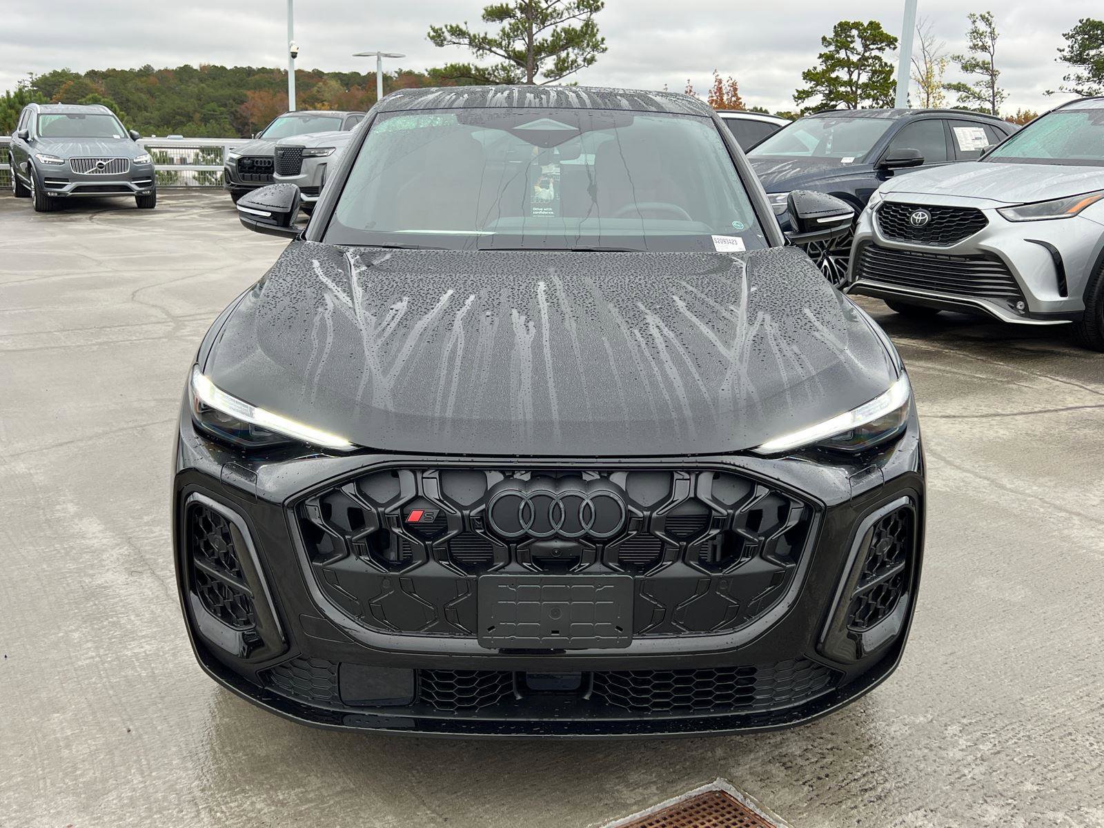 New 2025 Audi SQ5 Premium Plus image 2