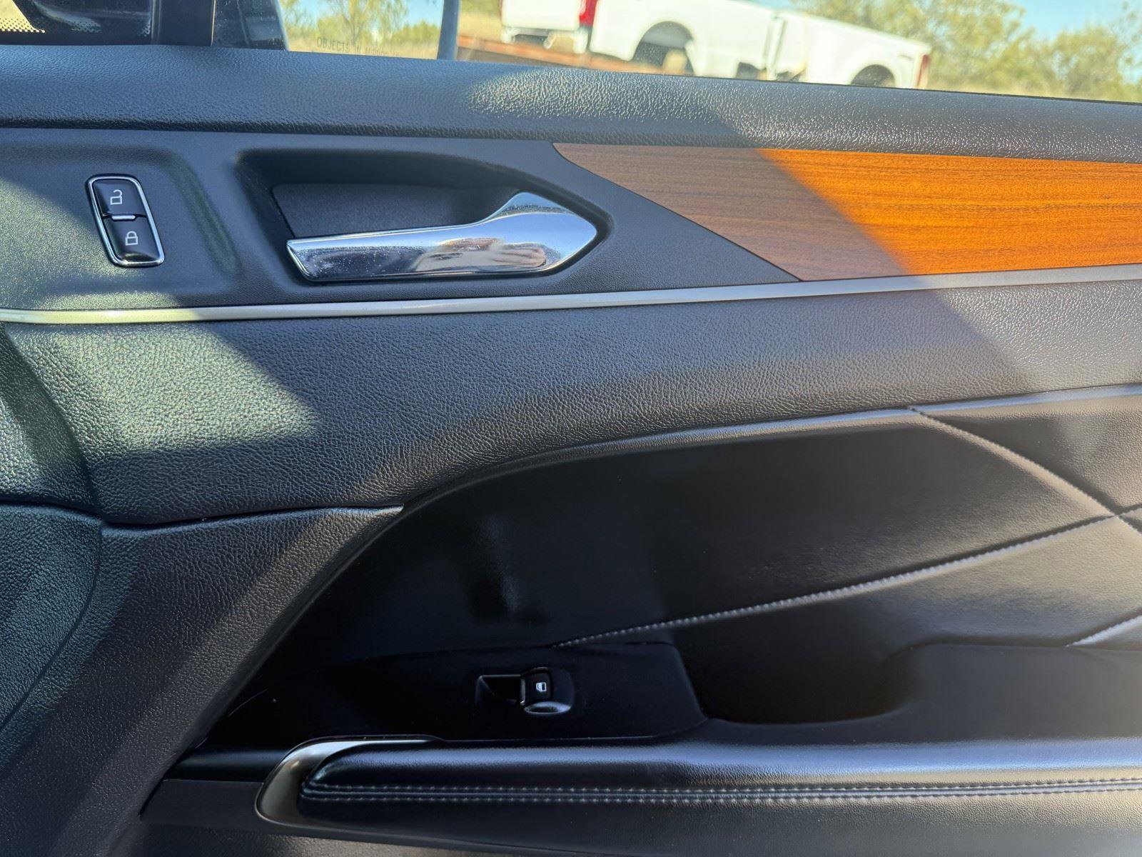 Used 2019 Lincoln MKC Reserve w/ MKC Technology Package image 32