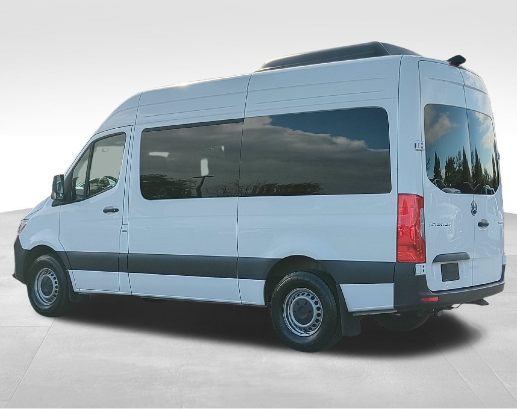 Used 2024 Mercedes-Benz Sprinter 2500 image 5