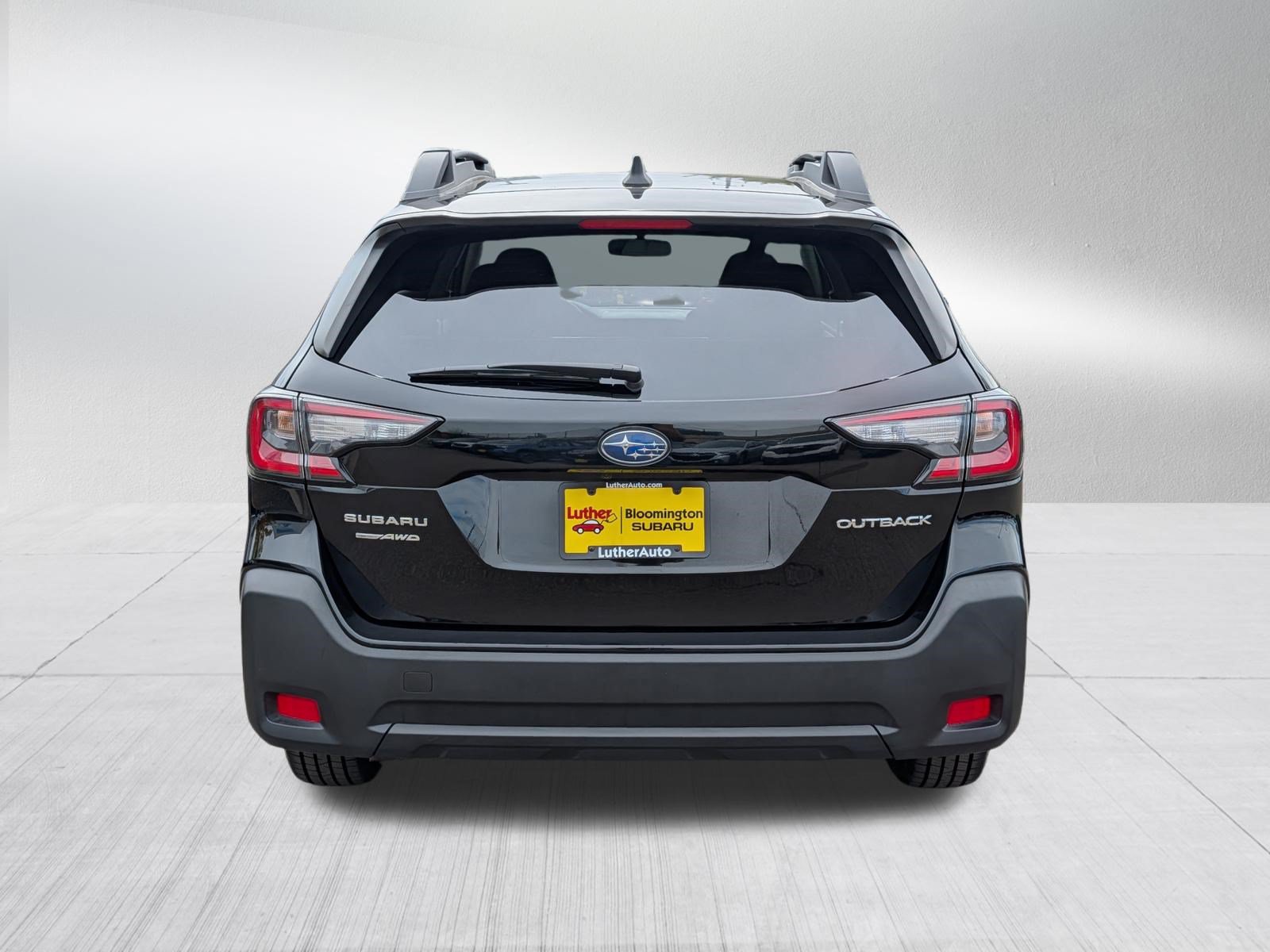 Certified 2025 Subaru Outback Premium AWD/4WD image 6