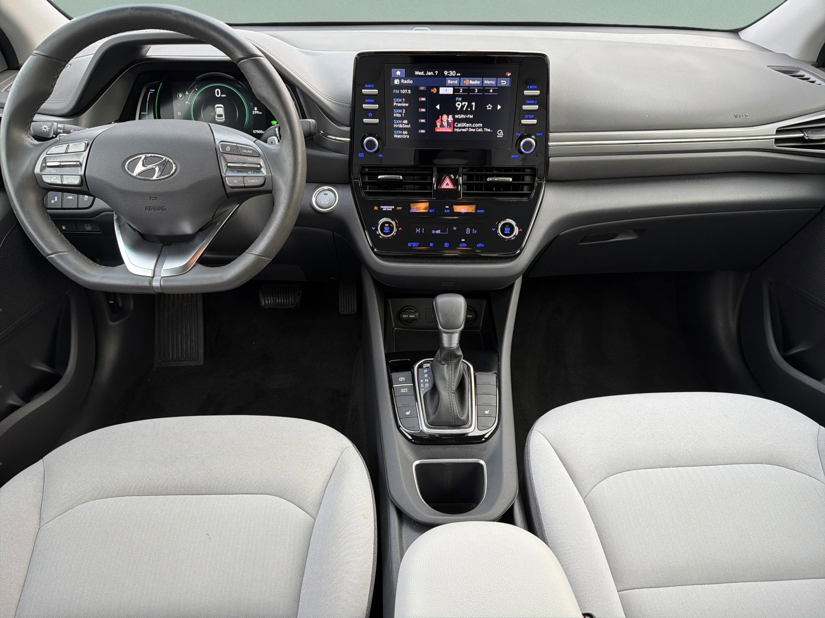 Used 2022 Hyundai Ioniq SE image 10