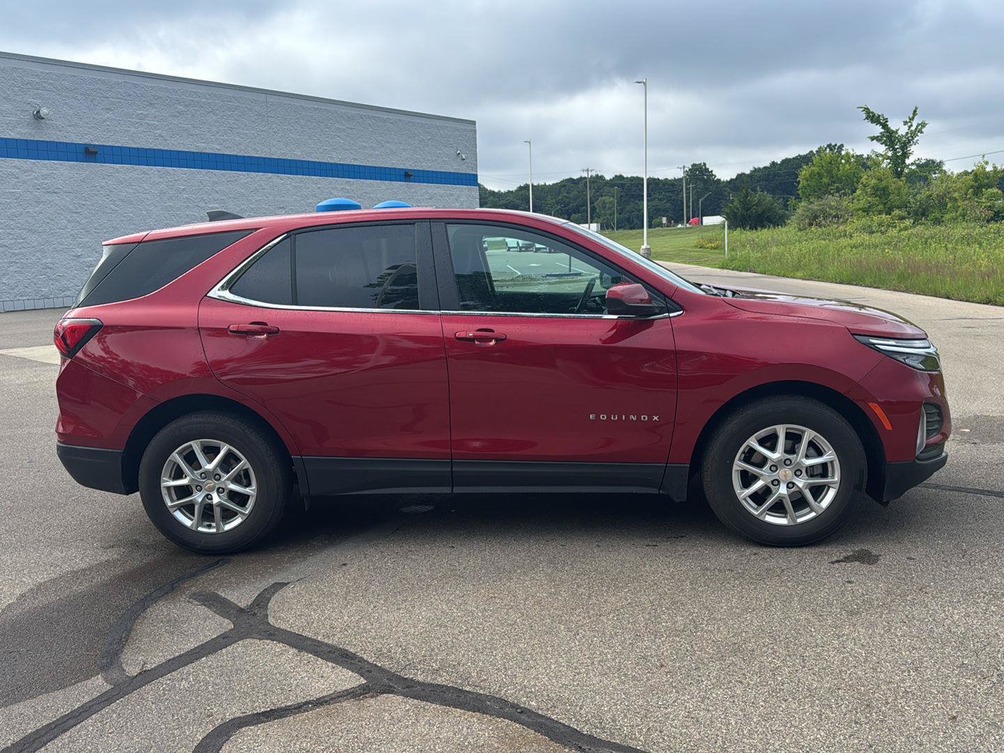 Used 2022 Chevrolet Equinox LT FWD image 6