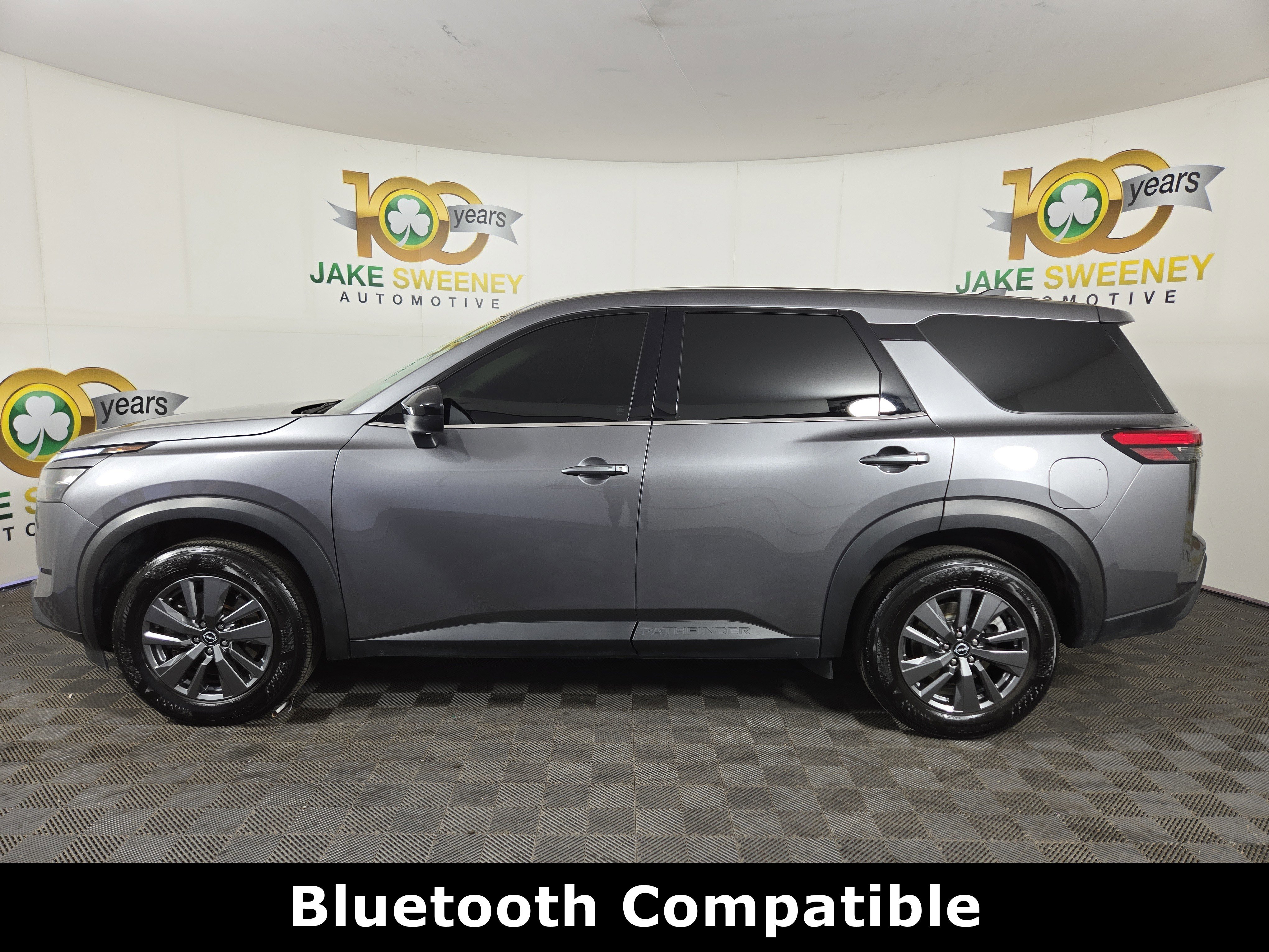 Used 2024 Nissan Pathfinder S image 4