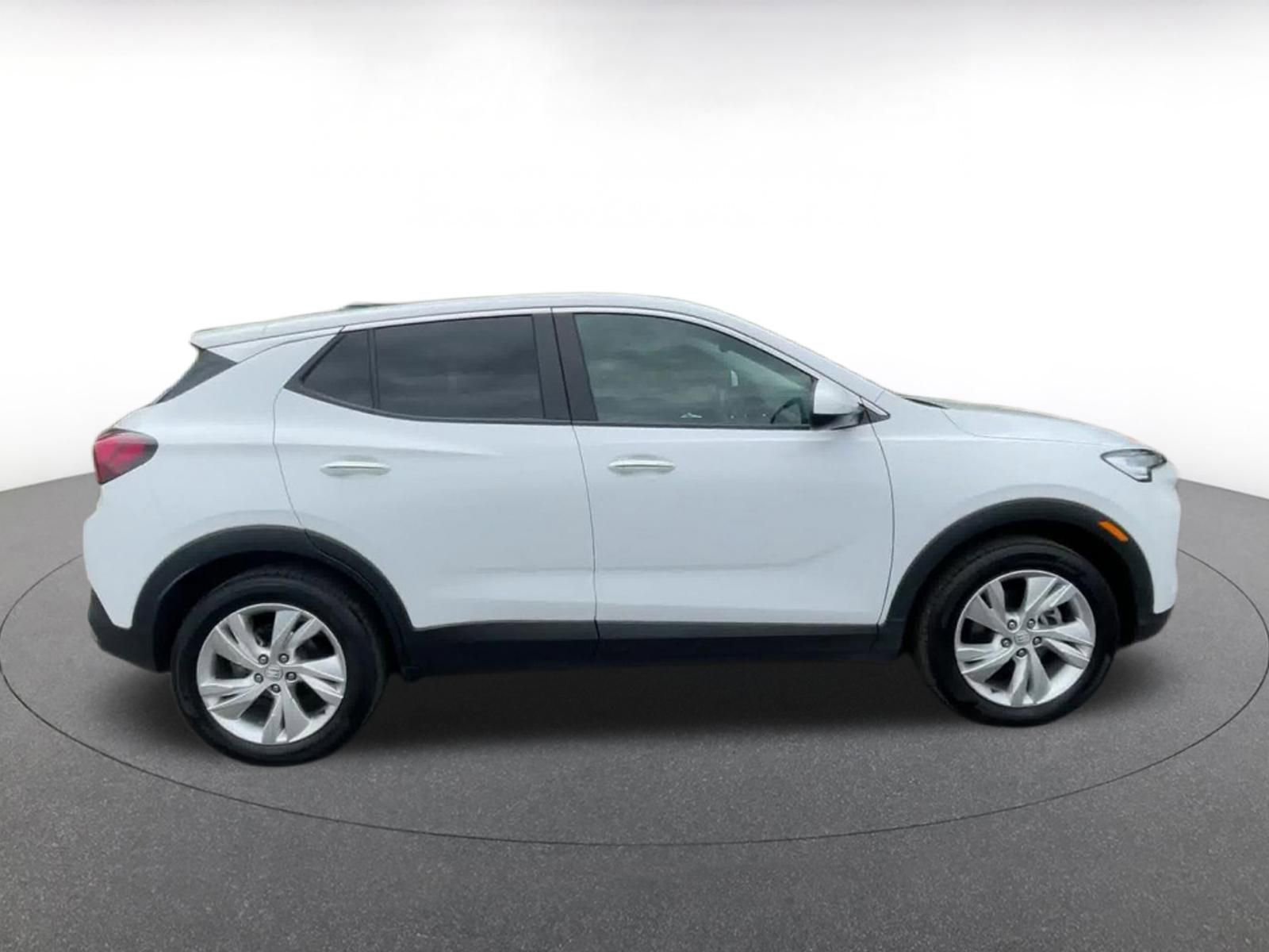 Used 2025 Buick Encore GX Preferred image 16