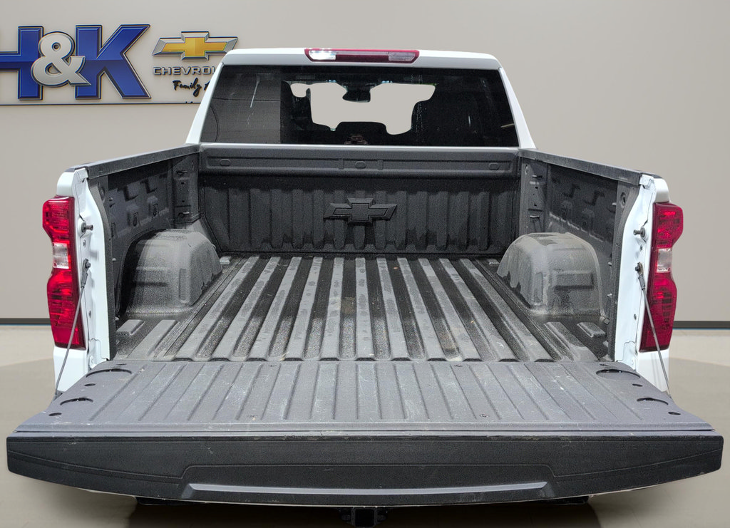 Used 2024 Chevrolet Silverado 1500 LT AWD/4WD image 27
