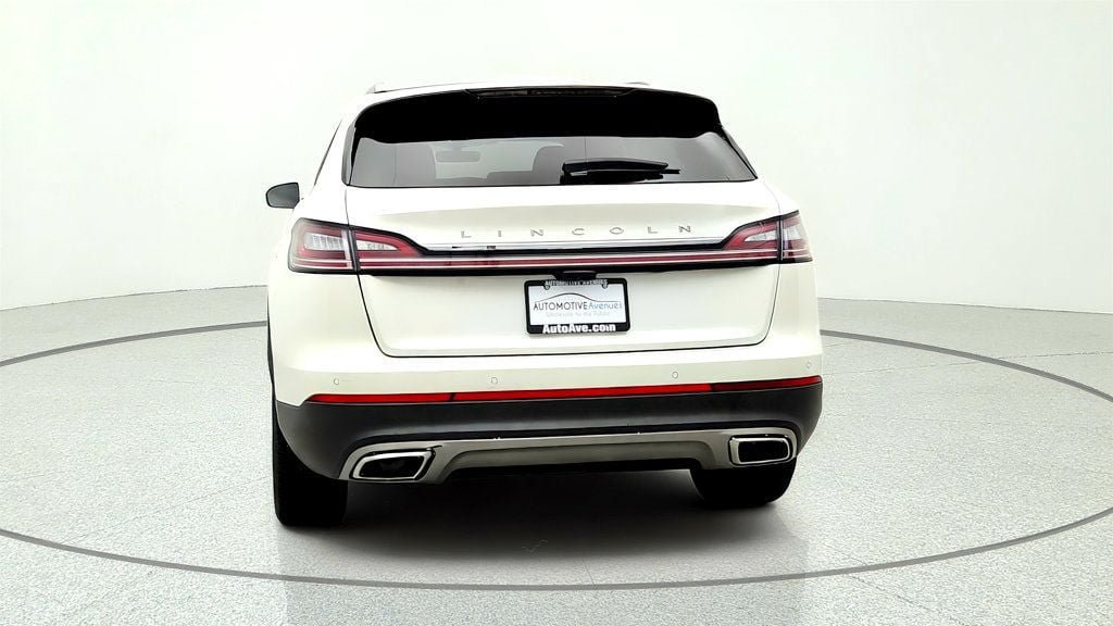 Used 2022 Lincoln Nautilus Reserve FWD image 6