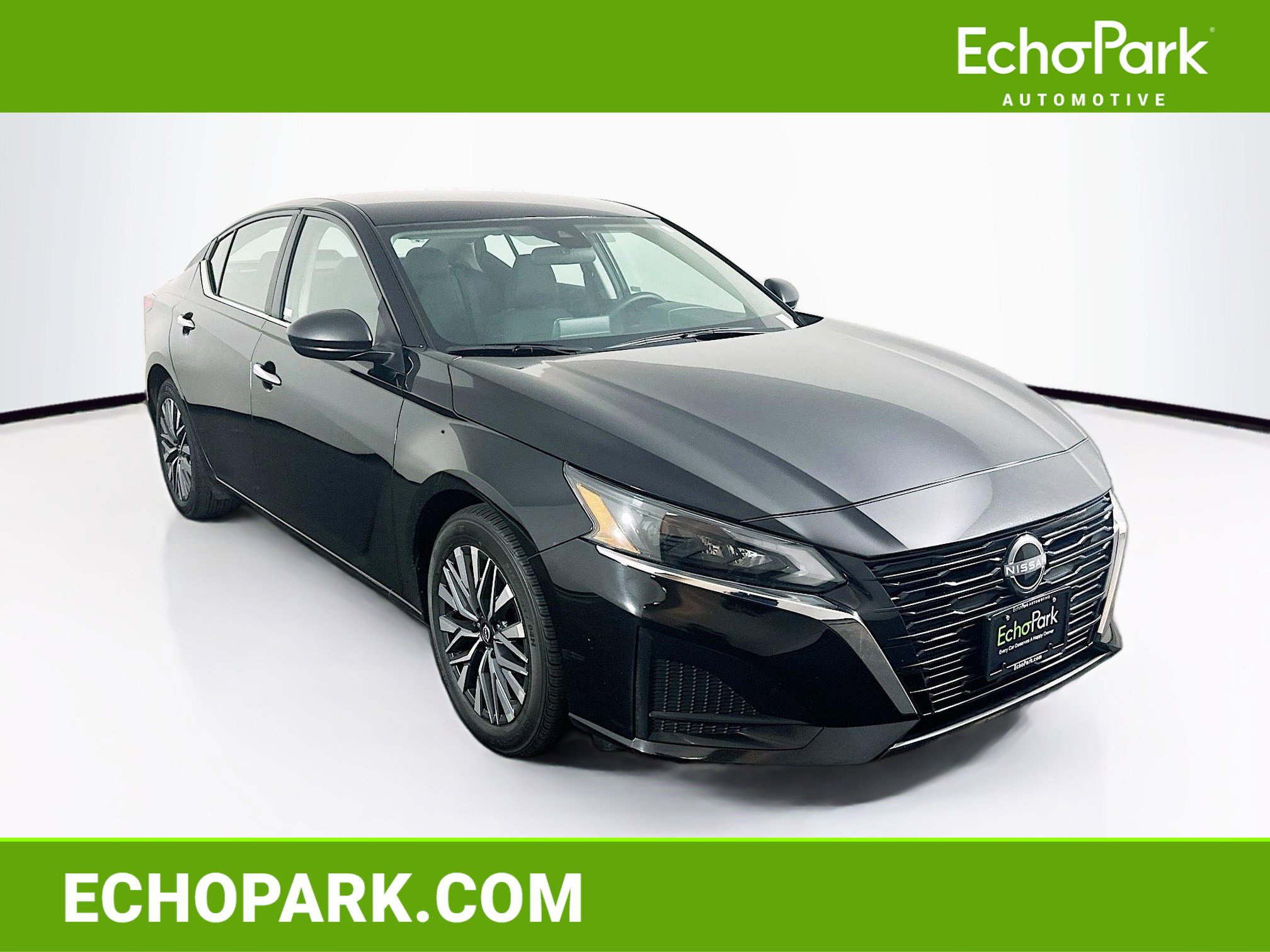 Used 2025 Nissan Altima 2.5 SV