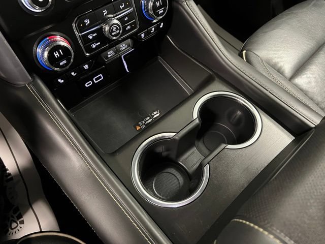 Used 2024 GMC Yukon SLT AWD/4WD image 35