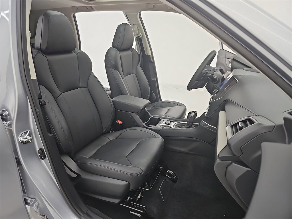 Used 2024 Subaru Forester Limited image 12